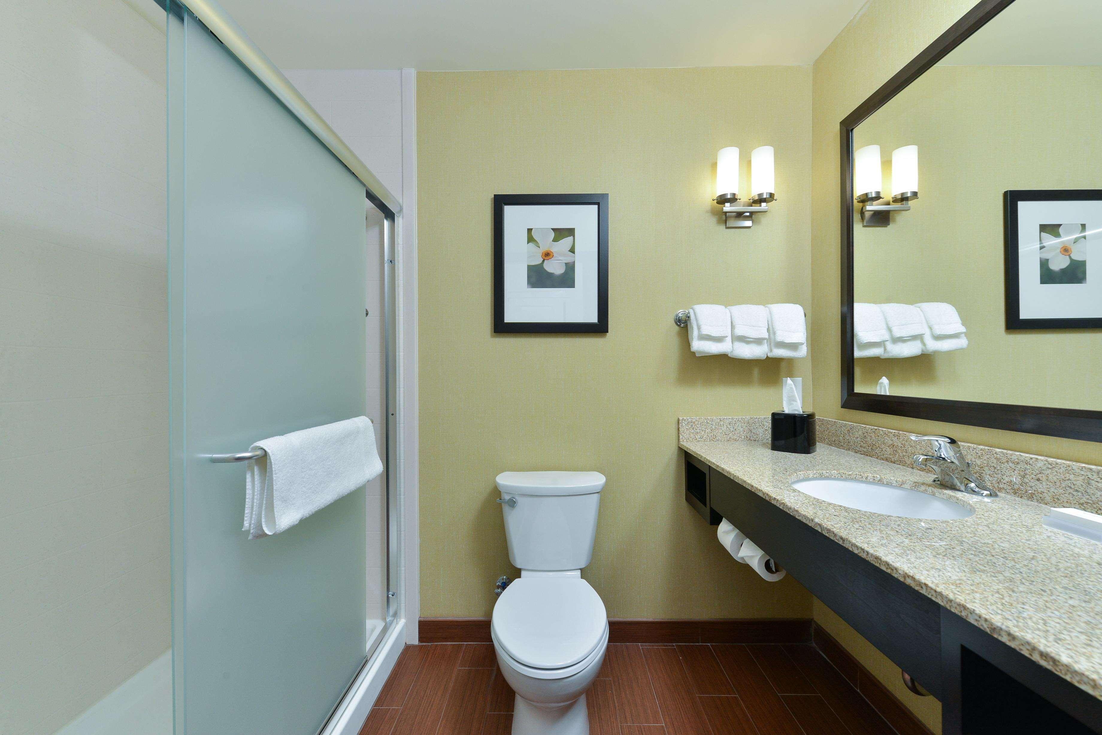 Hilton Garden Inn West Chester Exteriör bild