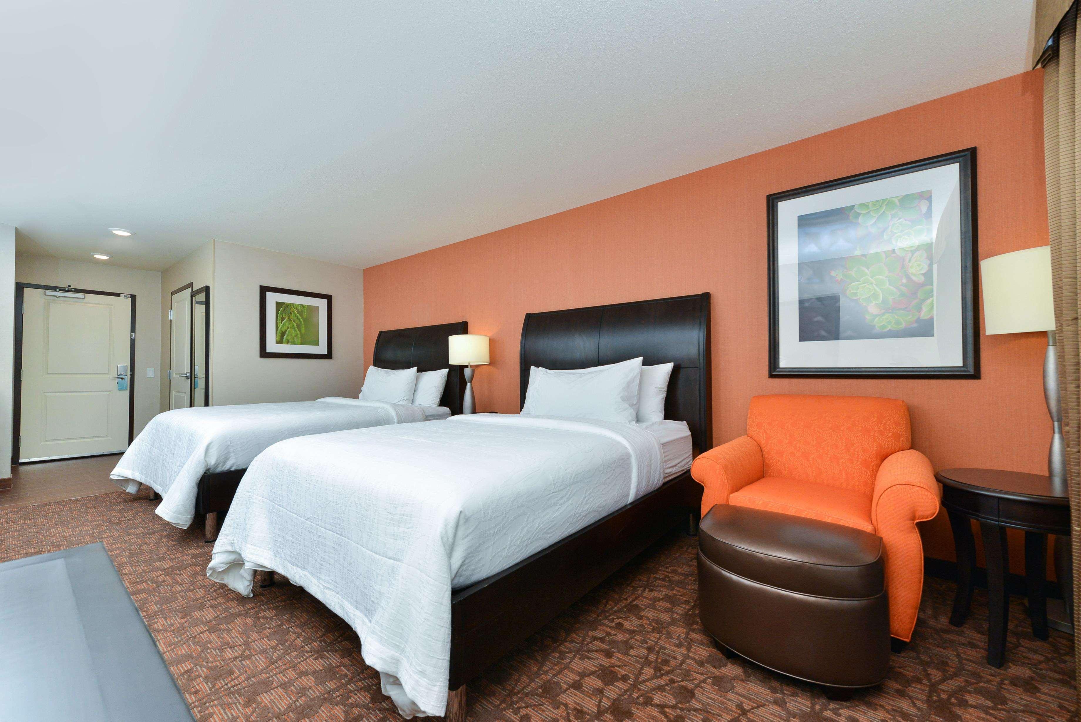Hilton Garden Inn West Chester Exteriör bild