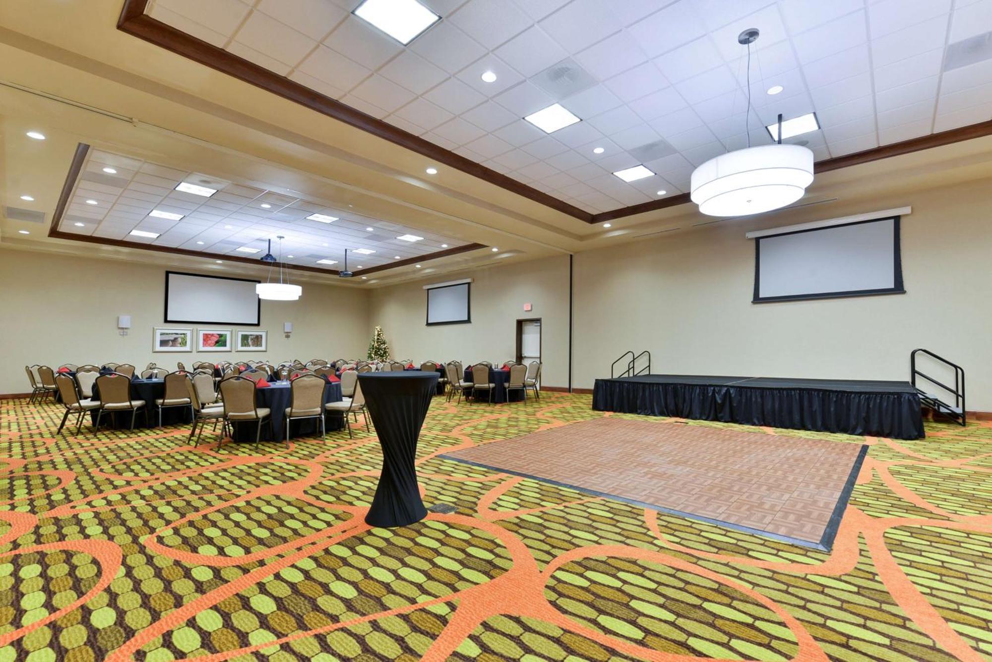 Hilton Garden Inn West Chester Exteriör bild